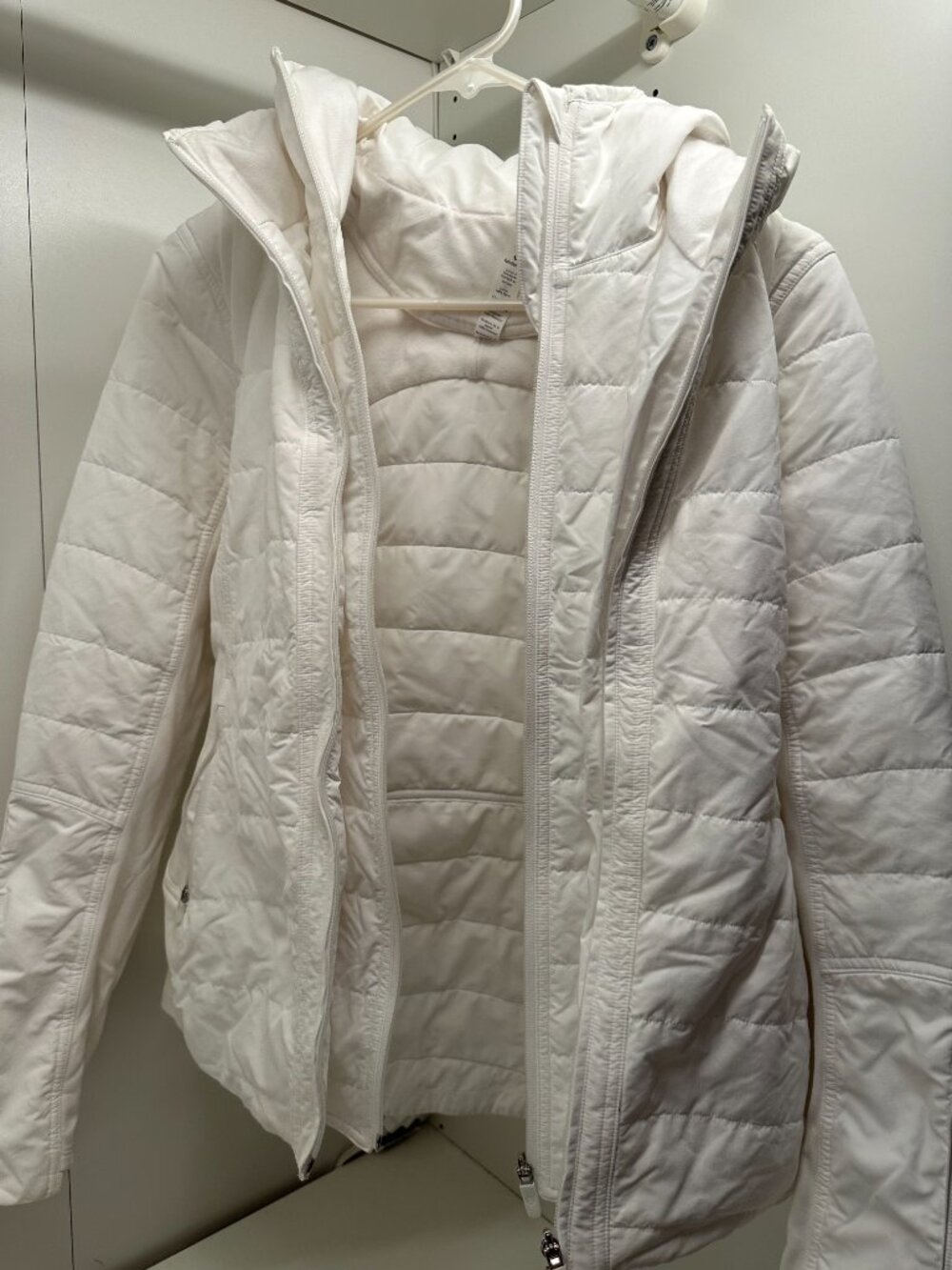 Lululemon Quilted Mixed Media Hooded Jacket Size 8 White Puffer Stretch Panels - Picture 2 of 7